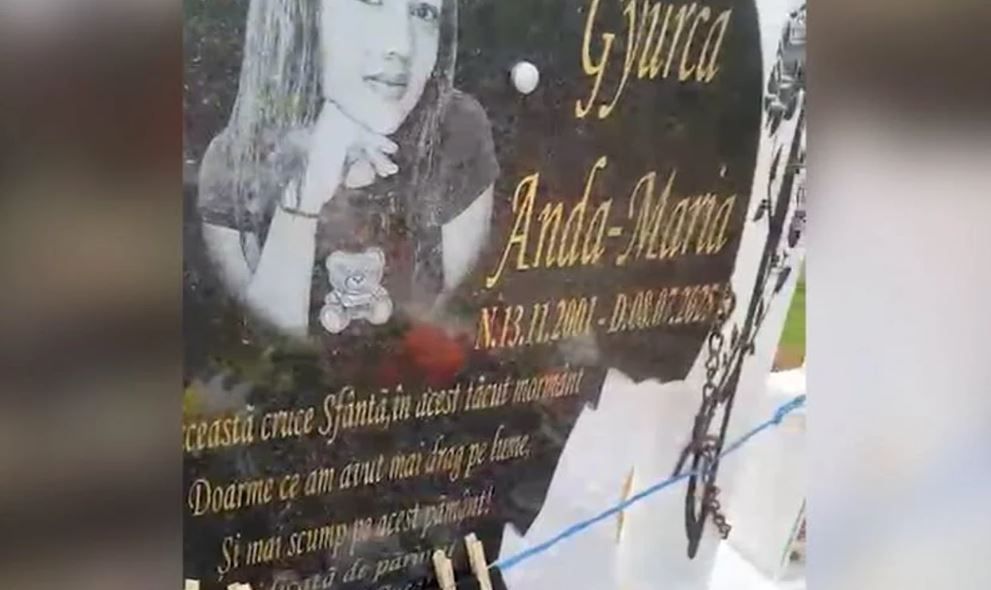 Ar fi fost profanat mormantul victimei lui Emil Ganj: Obiecte suspecte gasite de anchetatori