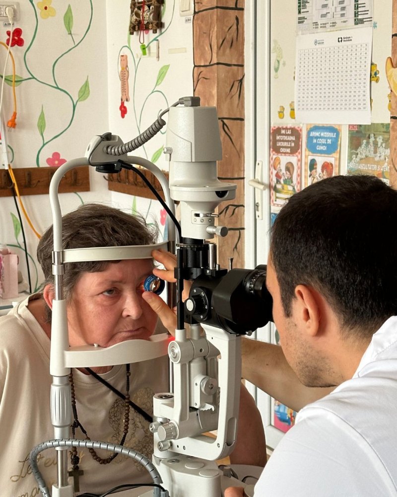 Asociatia Medcorp si OMV Petrom au oferit aproape 500 de consulturi medicale gratuite locuitorilor din Tuzla si Costinesti