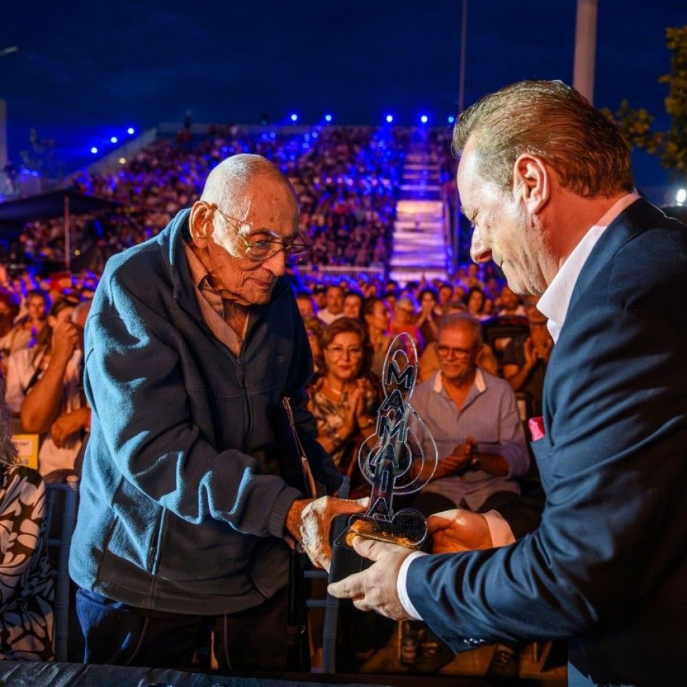 Festivalul National de Muzica Usoara „Mamaia” ajunge la cea de-a 63-a editie! Vezi ce artisti vor canta anul acesta! Festivalul National de Muzica Usoara „Mamaia” ajunge la cea de-a 63-a editie! Vezi ce artisti vor canta anul acesta!