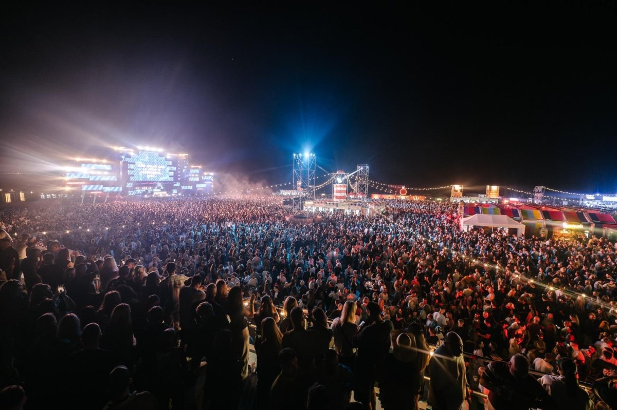 Litoralul romanesc devine centrul distractiei si al culturii in luna august! Vezi ce spectacole te asteapta de Sfanta Maria