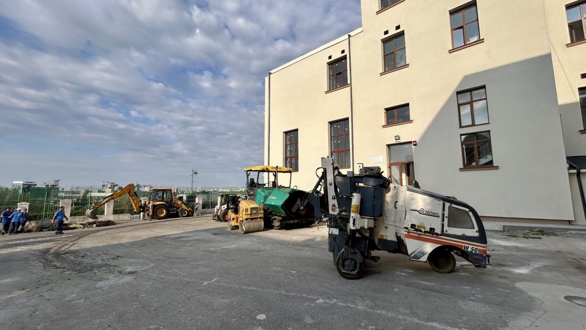 Se reabiliteaza spatiul exterior al Colegiului National &bdquo;Mihai Eminescu&rdquo;