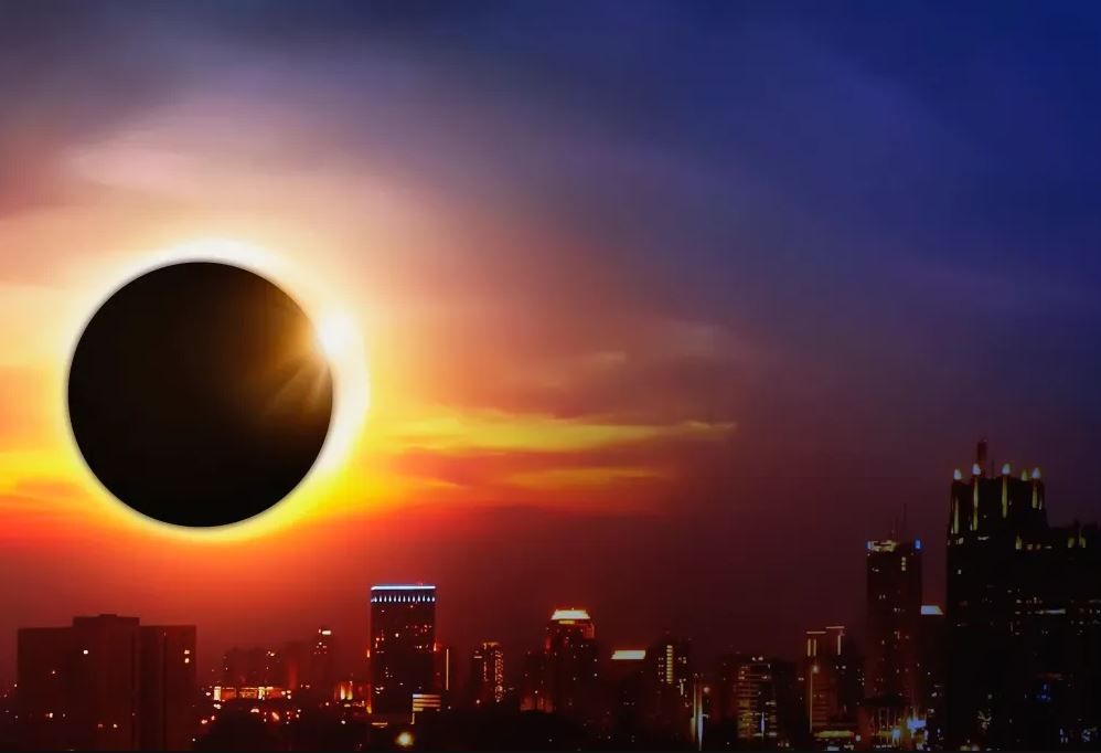 Eclipsa de soare din 12 august. La ce ora incepe si in ce orase ale Romaniei se va vedea cel mai bine
