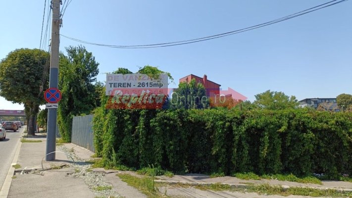 Mall-ul „fantomă“ din cartierul Brătianu sperie investitorii: Proprietarul a ajuns să vândă terenul și în rate ca să scape de el! Video 
