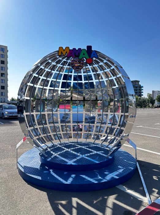Noi puncte &bdquo;instagramabile&rdquo; transforma experienta de vacanta a turistilor in statiunea Mamaia