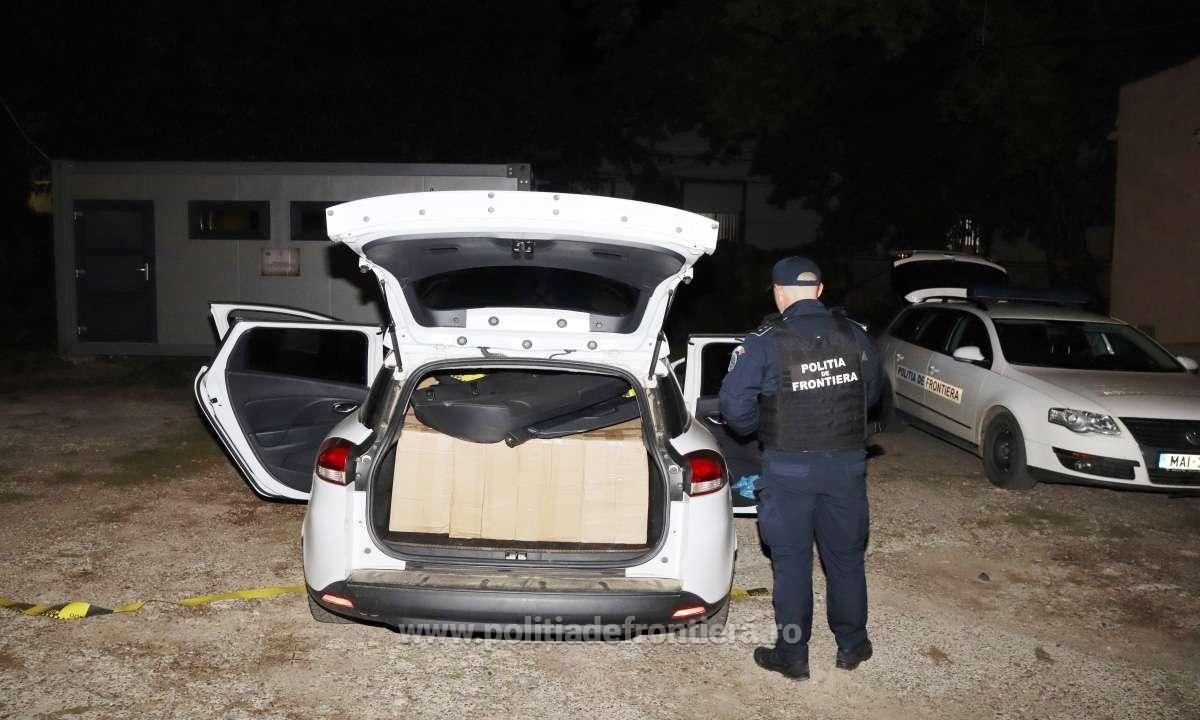 100.000 de tigarete de contrabanda, descoperite de politistii de frontiera ieseni 100.000 de tigarete de contrabanda, descoperite de politistii de frontiera ieseni