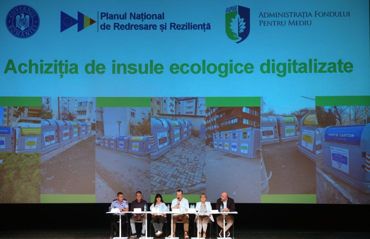 Reprezentantii asociatiilor de proprietari, informati cu privire la utilizarea insulelor ecologice digitalizate