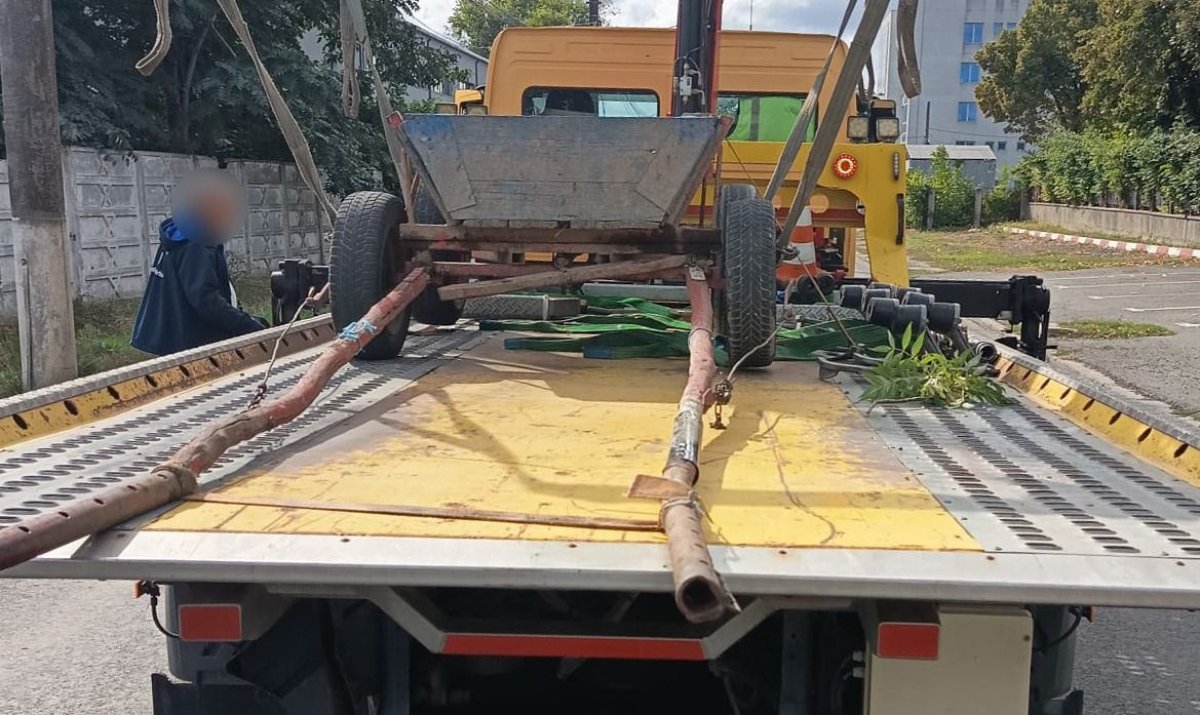 Caruta confiscata de politistii locali pe strada Celulozei din Constanta: Amenda uriasa pentru proprietar