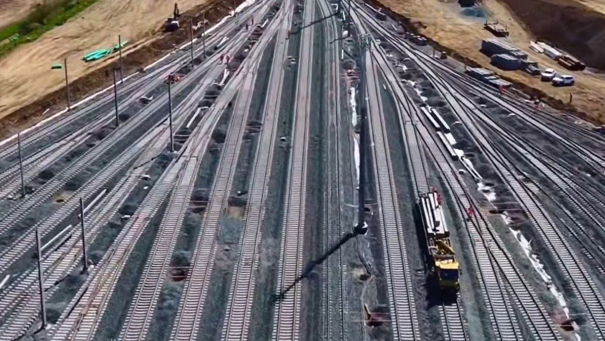 in ce stadiu sunt lucrarile de modernizare a infrastructurii feroviare a Portului Constanta, in valoare de 900 de milioane lei! Video in ce stadiu sunt lucrarile de modernizare a infrastructurii feroviare a Portului Constanta, in valoare de 900 de milioane lei! Video
