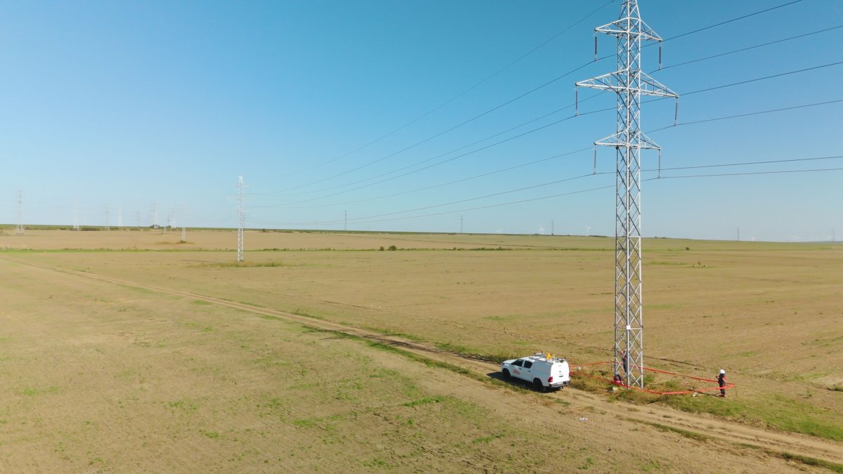 Compania Retele Electrice Romania investeste 86 milioane lei pentru retelele de inalta tensiune din Constanta si Tulcea Compania Retele Electrice Romania investeste 86 milioane lei pentru retelele de inalta tensiune din Constanta si Tulcea