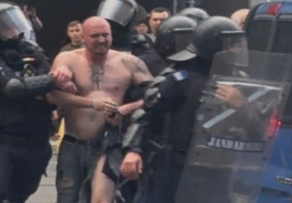 Liderul instigatorilor de la protestul fermierilor a fost ridicat de jandarmi și dus la audieri