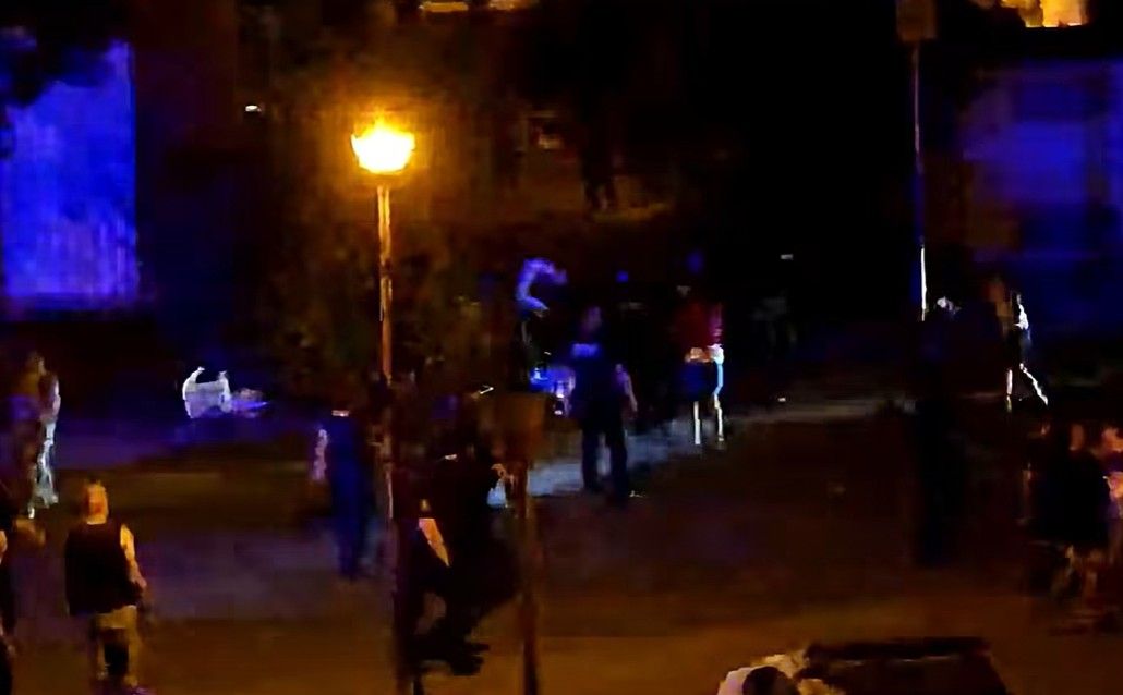Ce spune IPJ Constanta despre imaginile de la interventia mascatilor din cartierul Henri Coanda, aparute in spatiul public. Video Ce spune IPJ Constanta despre imaginile de la interventia mascatilor din cartierul Henri Coanda, aparute in spatiul public. Video