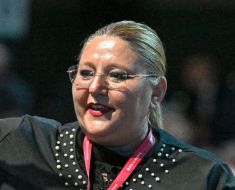 Diana Șoșoacă spune că s-a simțit „ca în pârnaie” în Parlamentul Germaniei Diana Șoșoacă spune că s-a simțit „ca în pârnaie” în Parlamentul Germaniei