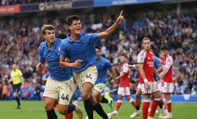 Arsenal a suferit prima înfrângere a sezonului, 0-3 în fața lui Brighton