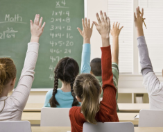 Cine le predă copiilor din Capitală? Peste 70 de catedre de matematică și științe sunt încă vacante Cine le predă copiilor din Capitală? Peste 70 de catedre de matematică și științe sunt încă vacante