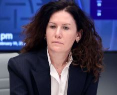 Şefa Serviciului de Informații din Albania, vizată într-o anchetă de corupție Şefa Serviciului de Informații din Albania, vizată într-o anchetă de corupție