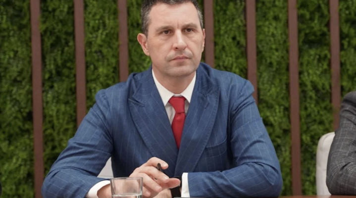 Lovitură de teatru în Parlament? Tánczos Barna anunță ce urmează dacă Guvernul Mureșan pică la vot