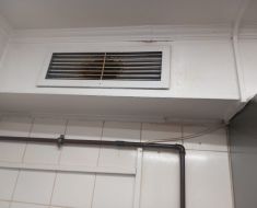 Inspectorii CJPC au aplicat amenzi usturătoare, în valoare de 130.000 lei, mai multor operatori economici Inspectorii CJPC au aplicat amenzi usturătoare, în valoare de 130.000 lei, mai multor operatori economici