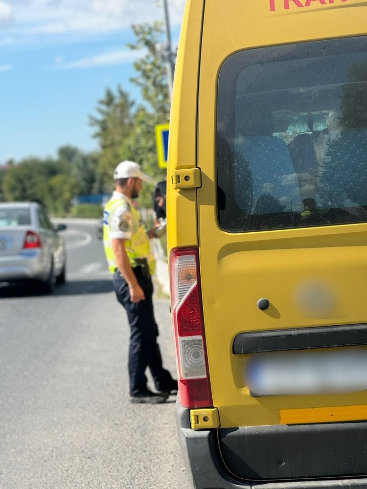 Amenzi de peste 33.000 de lei in Constanta dupa o actiune de control in transportul de persoane si elevi Amenzi de peste 33.000 de lei in Constanta dupa o actiune de control in transportul de persoane si elevi