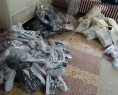 Genți, adidași și parfumuri în valoare de 1,4 milioane de lei, descoperite de polițiștii de frontieră constănțeni Genți, adidași și parfumuri în valoare de 1,4 milioane de lei, descoperite de polițiștii de frontieră constănțeni