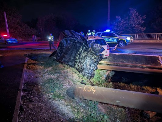 Accident provocat de un şofer care consumase alcool. O femeie a murit, iar patru bărbaţi au fost răniţi