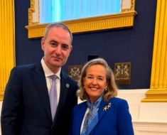 Alexandru Nazare, întâlnire cu președinta Băncii Europene de Investiții. Discuții despre fondul RoBOOST