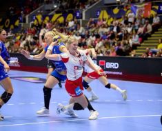 Handbal feminin: Danemarca a câştigat Turneul F4 EHF Euro Cup de la Bucureşti, după o finală spectaculoasă cu Norvegia Handbal feminin: Danemarca a câştigat Turneul F4 EHF Euro Cup de la Bucureşti, după o finală spectaculoasă cu Norvegia