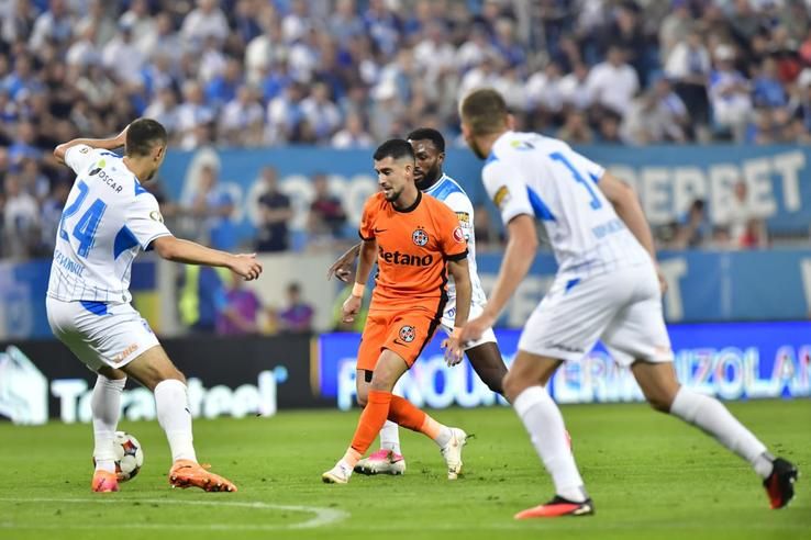Campioana Craiova a desfiintat-o pe FCSB, 5-0! Campioana Craiova a desfiintat-o pe FCSB, 5-0!