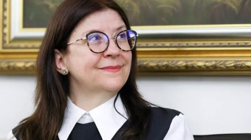 Fina rupe tacerea si o dinamiteaza pe nasa Andrea Chis: „Prefacuta, mincinoasa, duplicitara! O astept in instanta” Fina rupe tacerea si o dinamiteaza pe nasa Andrea Chis: „Prefacuta, mincinoasa, duplicitara! O astept in instanta”