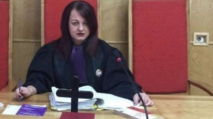 Fina rupe tacerea si o dinamiteaza pe nasa Andrea Chis: „Prefacuta, mincinoasa, duplicitara! O astept in instanta” Fina rupe tacerea si o dinamiteaza pe nasa Andrea Chis: „Prefacuta, mincinoasa, duplicitara! O astept in instanta”
