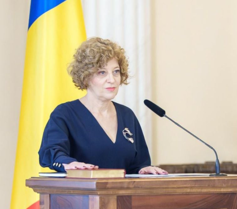 Constanta in topul salariilor de lux. Cine este bugetarul care ocupa locul 2 pe tara al celor mai bine platiti oficiali publici din Romania Constanta in topul salariilor de lux. Cine este bugetarul care ocupa locul 2 pe tara al celor mai bine platiti oficiali publici din Romania
