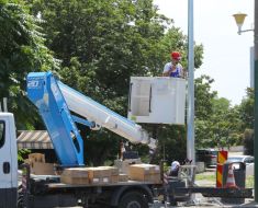 Modernizarea iluminatului public continuă în Constanța: Lista străzilor pe care se intervine până pe 2 octombrie Modernizarea iluminatului public continuă în Constanța: Lista străzilor pe care se intervine până pe 2 octombrie