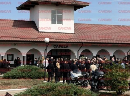 Primele imagini de la înmormântarea generalului Dorin Ioniță. Zeci de persoane i-au fost alături pe ultimul drum