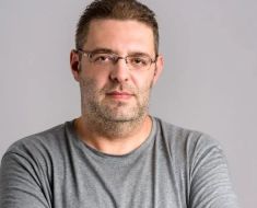 Unde va fi depus trupul lui Patrick André de Hillerin și unde va fi înmormântat cunoscutul jurnalist Unde va fi depus trupul lui Patrick André de Hillerin și unde va fi înmormântat cunoscutul jurnalist