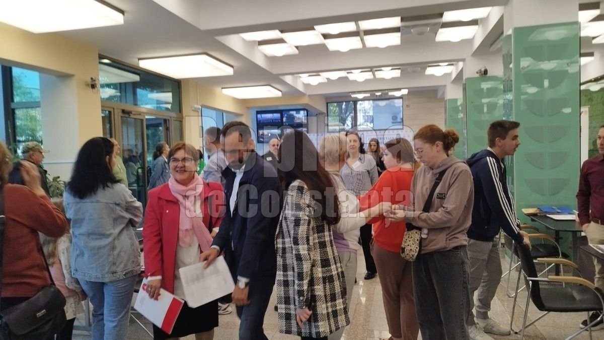 intre primul salariu si primul job: Ce oportunitati gasesc tinerii din Constanta pe piata muncii intre primul salariu si primul job: Ce oportunitati gasesc tinerii din Constanta pe piata muncii