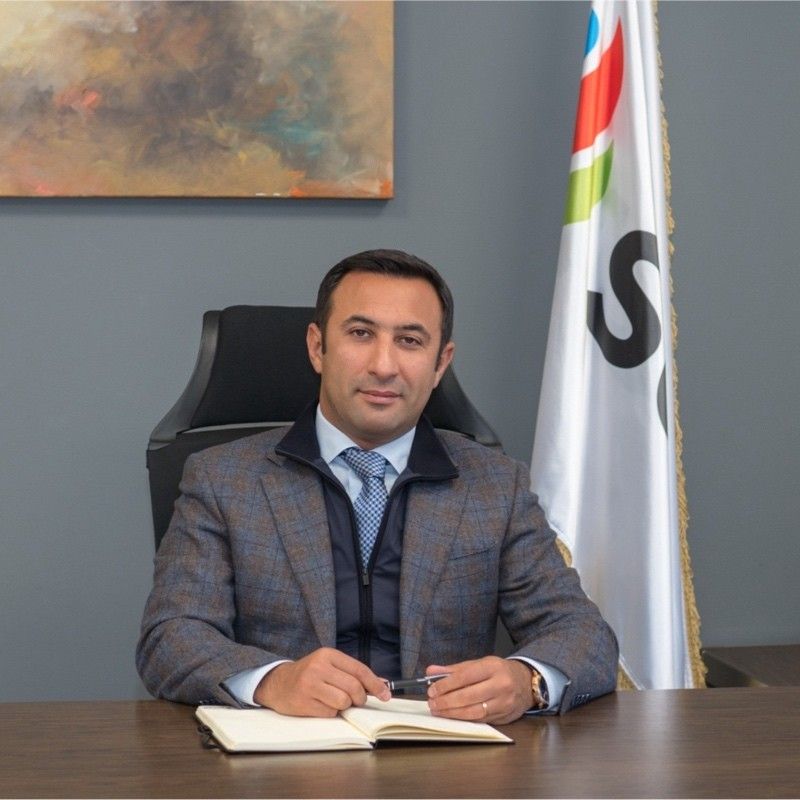 Azerii cu afaceri de milioane in Constanta se asociaza cu fostul ministru Ilan Laufer pentru un mall in aer liber Azerii cu afaceri de milioane in Constanta se asociaza cu fostul ministru Ilan Laufer pentru un mall in aer liber