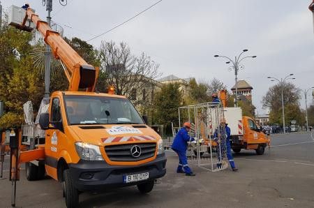 Afacerea „Luminite Festive de Craciun” continua si-n 2026: Milioanele ajung direct la Luxten, in baza contractului de gestiune a iluminatului. Video Afacerea „Luminite Festive de Craciun” continua si-n 2026: Milioanele ajung direct la Luxten, in baza contractului de gestiune a iluminatului. Video