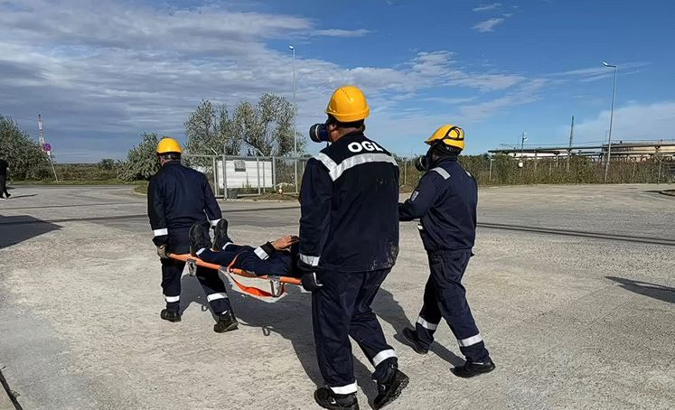 Iadul declansat in Portul Midia: Cum au gestionat salvatorii sapte situatii critice aparute simultan pe mare si pe uscat. Video