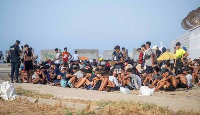 Uniunea Europeană acordă Spaniei un ajutor de 115 mil. € pentru a o ajuta să gestioneze criza migraţiei din Ceuta