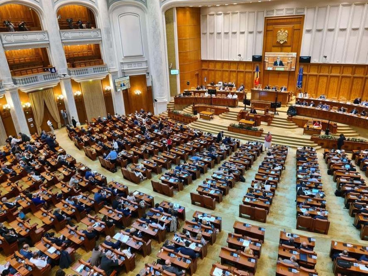 Audierea ministrilor Guvernului Siegfried Muresan in comisiile parlamentare de specialitate incepe luni Audierea ministrilor Guvernului Siegfried Muresan in comisiile parlamentare de specialitate incepe luni