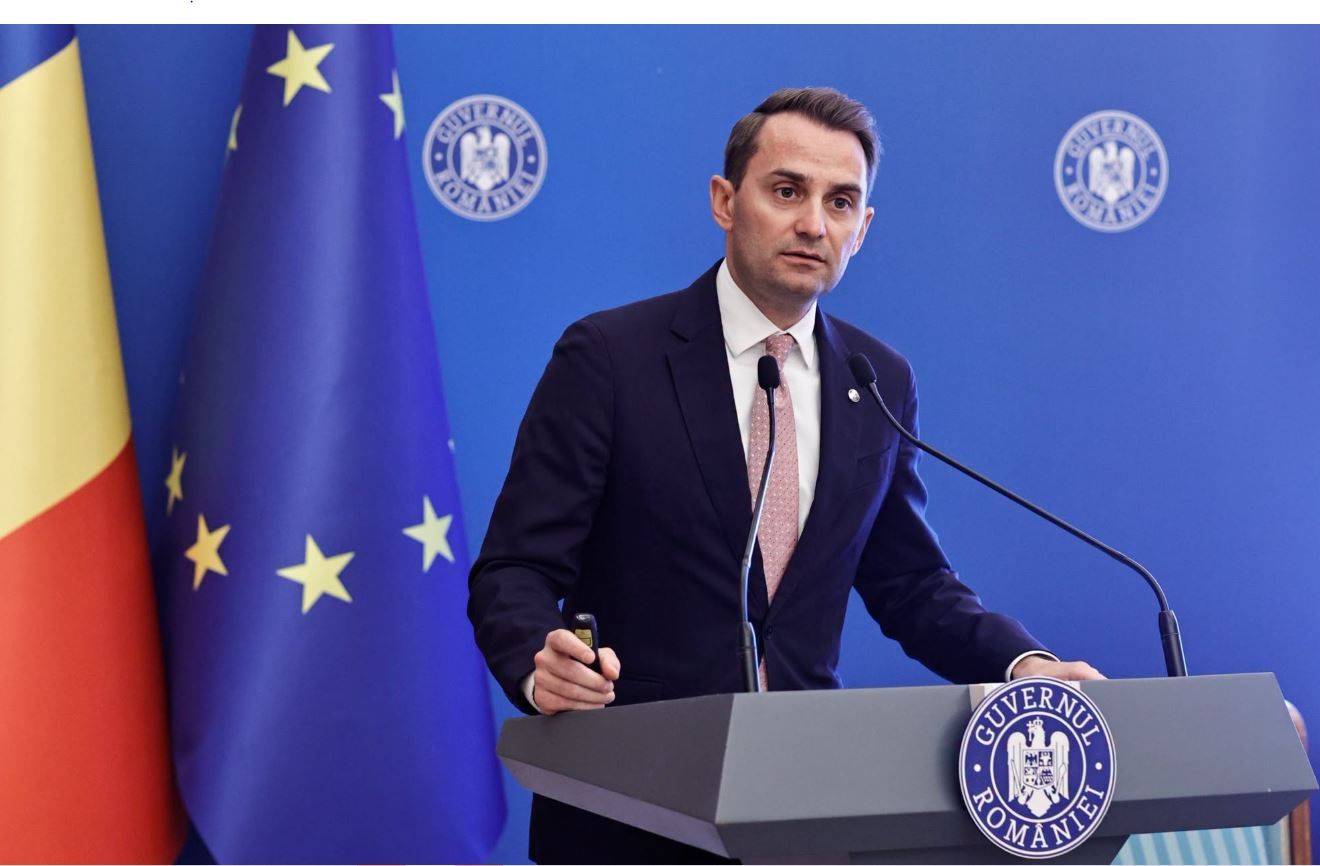 Dunarea scade, Centrala Nucleara de la Cernavoda ramane oprita. Ce vom face la iarna cu acest gol urias in sistemul energetic?! Dunarea scade, Centrala Nucleara de la Cernavoda ramane oprita. Ce vom face la iarna cu acest gol urias in sistemul energetic?!