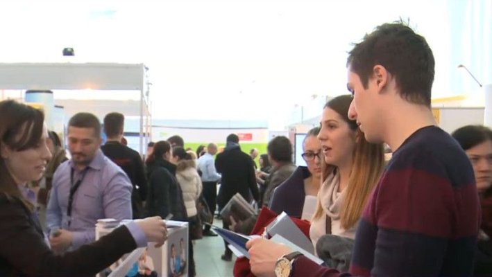 Între primul salariu și primul job: Ce oportunități găsesc tinerii din Constanța pe piața muncii