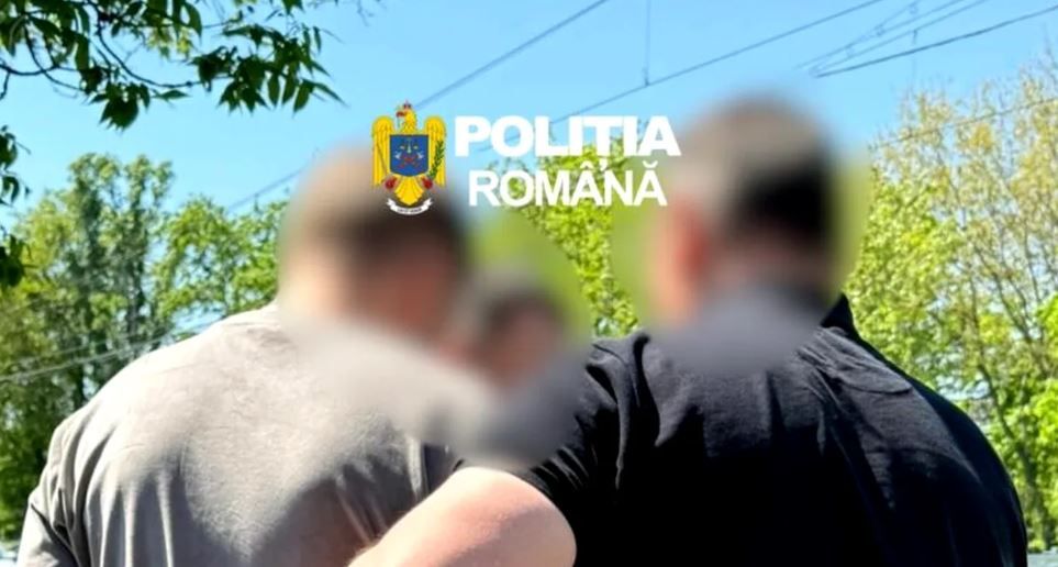 A incercat sa sparga trei locuinte intr-o seara. Ultima oara a fost prins de politisti