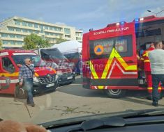Intervenție de urgență la Pavilionul Expozițional Constanța. Două mașini SMURD au fost trimise la fața locului