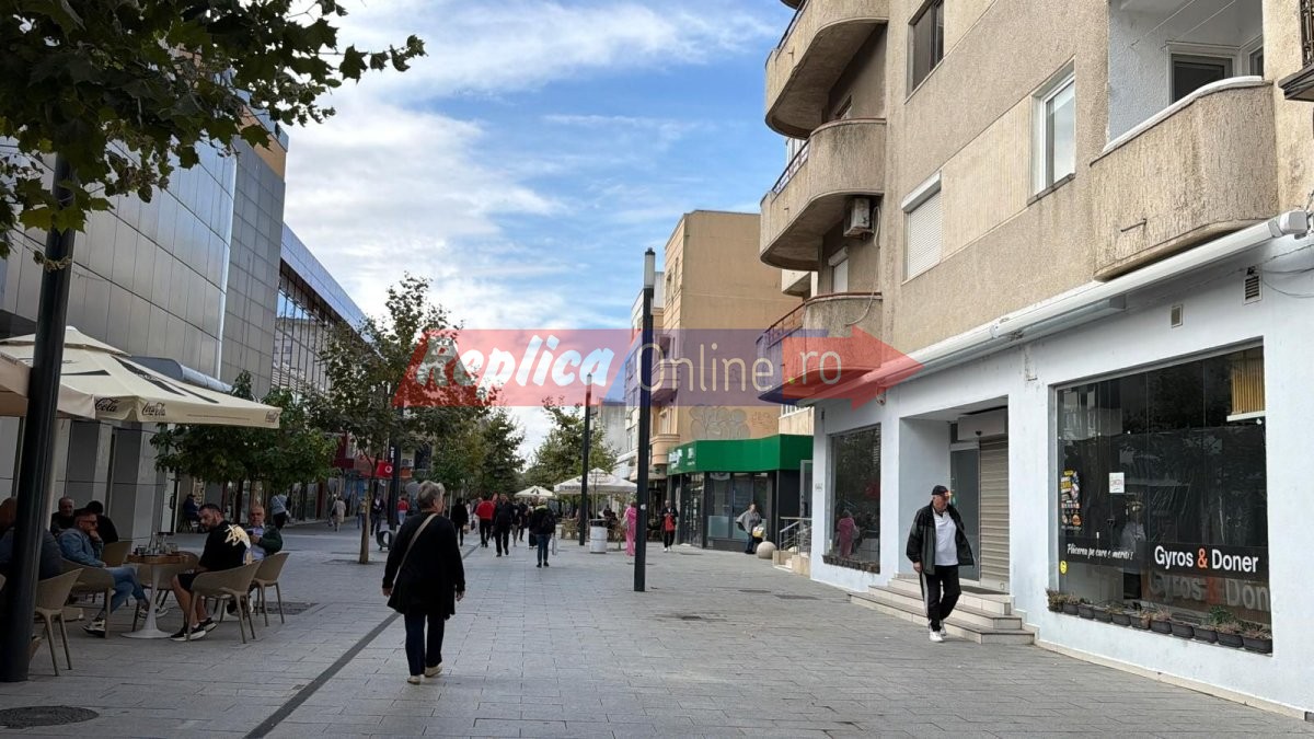 Paradoxul promenadei pe care bate vantul! Cum a devenit str. stefan cel Mare o alee pietonala a afiselor &bdquo;De inchiriat&rdquo;. Video