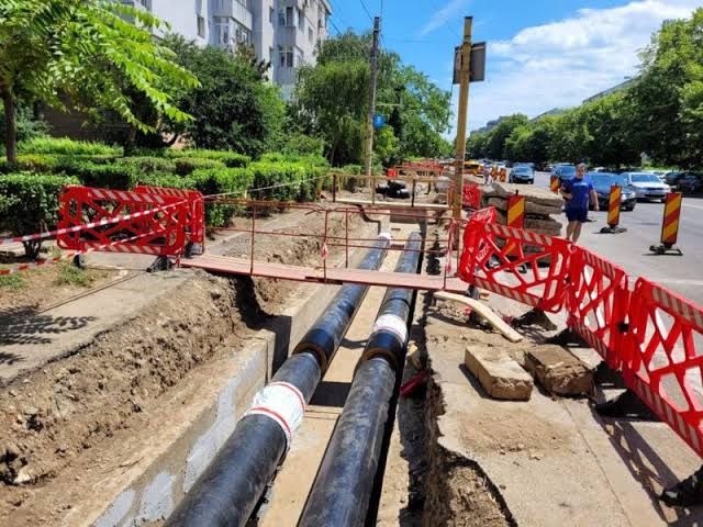 Contradictia termoficarii in Constanta: Investitii masive in retele, dar pretul final pentru populatie nu a fost inca anuntat Contradictia termoficarii in Constanta: Investitii masive in retele, dar pretul final pentru populatie nu a fost inca anuntat