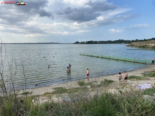 Afaceri pe 10 ani cu nămolul din Techirghiol. Se împarte din nou lacul, după ce o firmă cu datorii uriașe a dat lovitura în vară