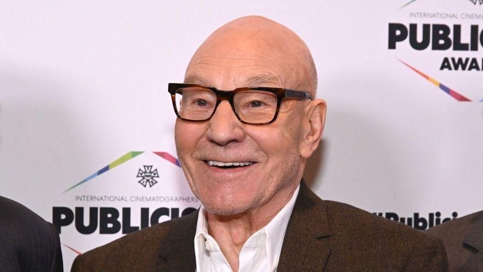 A murit capitanul Picard din Star Trek. Actorul Patrick Stewart avea 86 de ani si suferea de Alzheimer A murit capitanul Picard din Star Trek. Actorul Patrick Stewart avea 86 de ani si suferea de Alzheimer