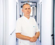 Suspendat de la șefia al Secției de Chirurgie a Spitalului Militar, dr. C-tin Ghiță începe o nouă etapă în mediul privat Suspendat de la șefia al Secției de Chirurgie a Spitalului Militar, dr. C-tin Ghiță începe o nouă etapă în mediul privat