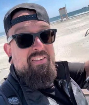Un vlogger american a descoperit Mamaia și o compară cu un oraș din Florida - SUA: „Din păcate Miami este supraevaluat”. Video