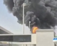 O rachetă a lovit terminalul de pasageri al aeroportului din Riad, în schimbul de focuri cu rebelii houthi din Yemen. Video O rachetă a lovit terminalul de pasageri al aeroportului din Riad, în schimbul de focuri cu rebelii houthi din Yemen. Video